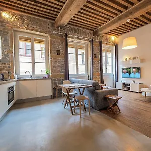 Appartement La Nuit Saint Georges Lyon