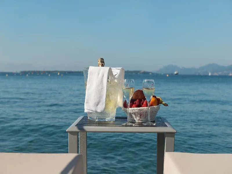 Ac Hotel By Marriott Ambassadeur Antibes - Juan Les Pins  Жуан-ле-Пен