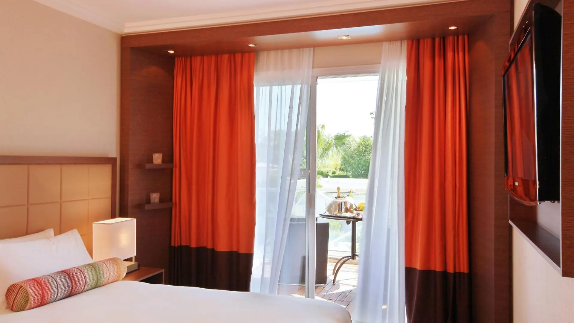 Ac Hotel By Marriott Ambassadeur Antibes - Juan Les Pins Франция