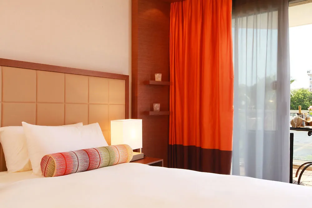 Ac Hotel By Marriott Ambassadeur Antibes - Juan Les Pins Жуан-ле-Пен